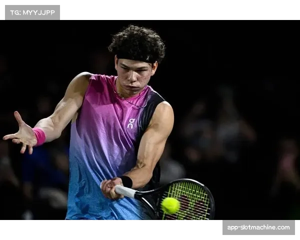 谢尔顿首次晋级总决赛 创个人职业生涯最佳排名